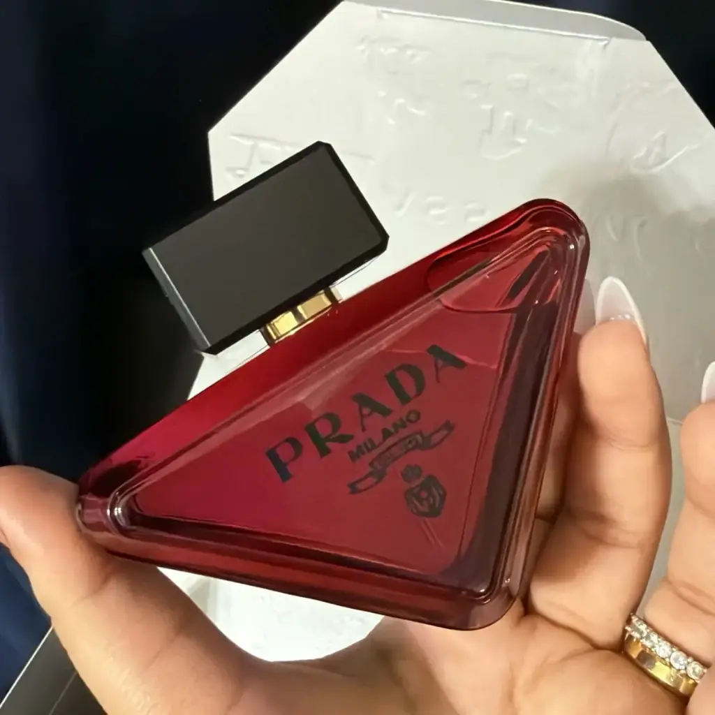 Prada Paradoxe Radical Essence